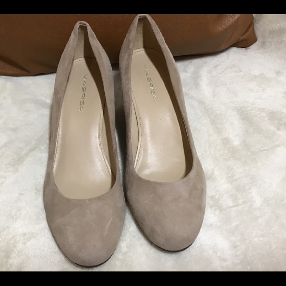 Via Spiga suede wedges size 8